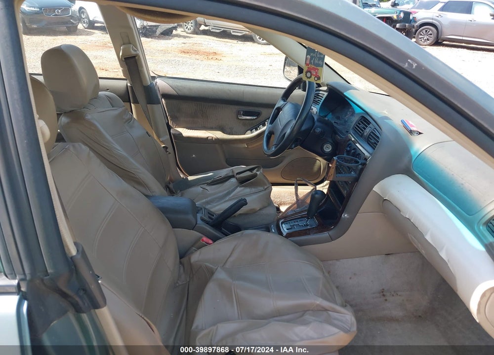 2001 SUBARU OUTBACK VIN: 4S3BH665617646627