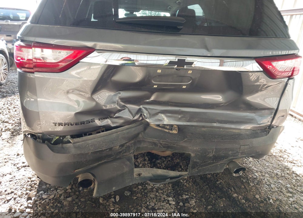 2018 CHEVROLET TRAVERSE LS VIN: 1GNEVFKW6JJ208253