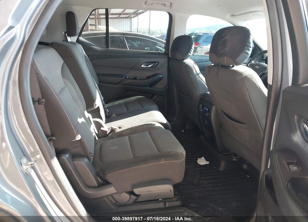 2018 CHEVROLET TRAVERSE LS VIN: 1GNEVFKW6JJ208253