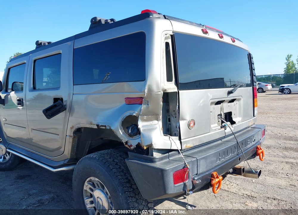 2003 HUMMER H2 VIN: 5GRGN23U83H143891