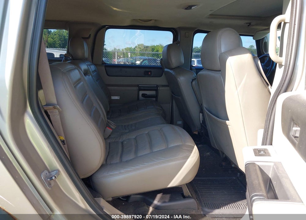 2003 HUMMER H2 VIN: 5GRGN23U83H143891