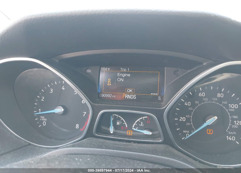2015 FORD FOCUS SE VIN: 1FADP3F28FL274342