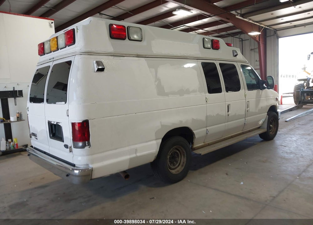 2011 FORD E-350 SUPER DUTY COMMERCIAL VIN: 1FDSS3EL2BDB14158