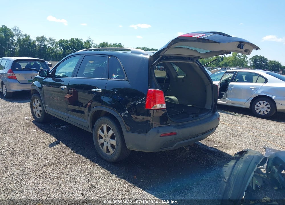 2012 KIA SORENTO LX V6 VIN: 5XYKTDA28CG187980
