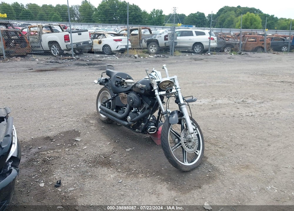 2007 HARLEY-DAVIDSON FXSTB VIN: 1HD1JA51X7Y040069