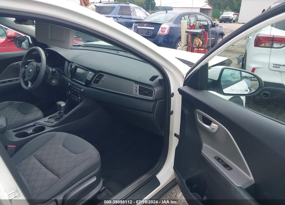 2017 KIA NIRO FE VIN: KNDCB3LC4H5036772