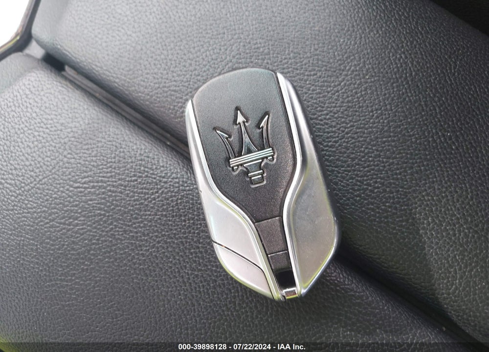 2016 MASERATI GHIBLI S VIN: ZAM57RSA3G1185334