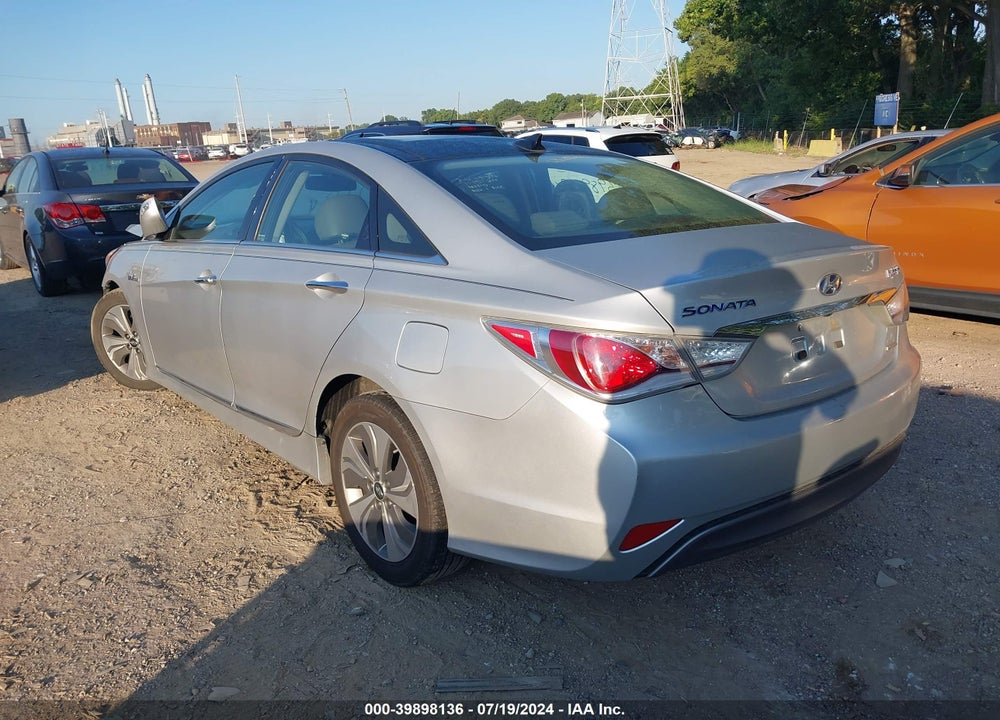 2014 HYUNDAI SONATA HYBRID VIN: KMHEC4A41EA106251