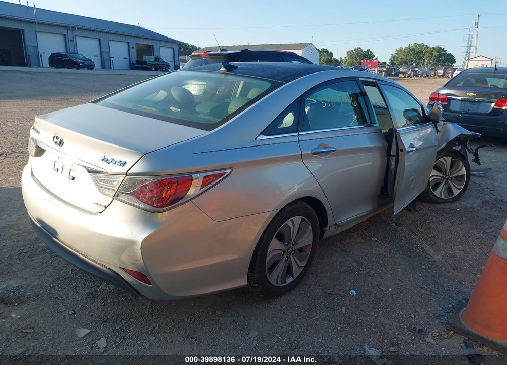 2014 HYUNDAI SONATA HYBRID VIN: KMHEC4A41EA106251