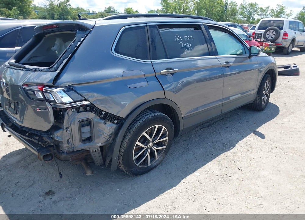 2019 VOLKSWAGEN TIGUAN 2.0T SE/2.0T SEL/2.0T SEL R-LINE/2.0T SEL R-LINE BLACK VIN: 3VV2B7AX8KM164718