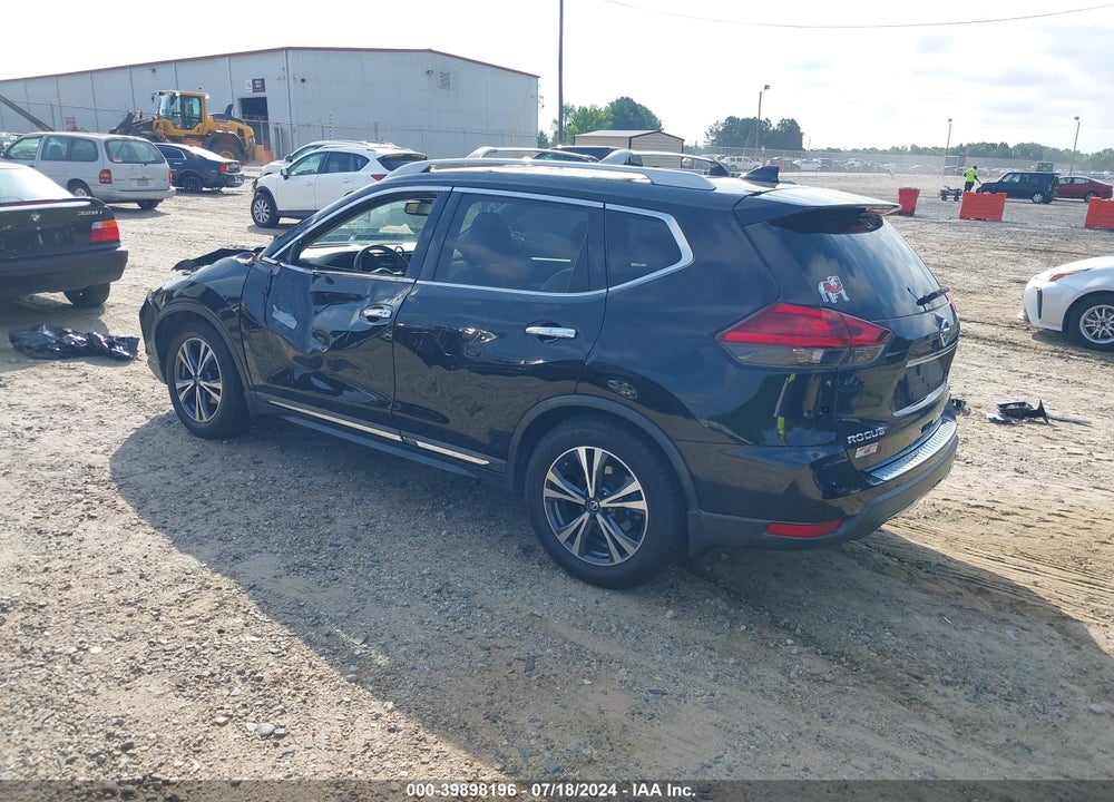 2017 NISSAN ROGUE SL VIN: 5N1AT2MT3HC790248