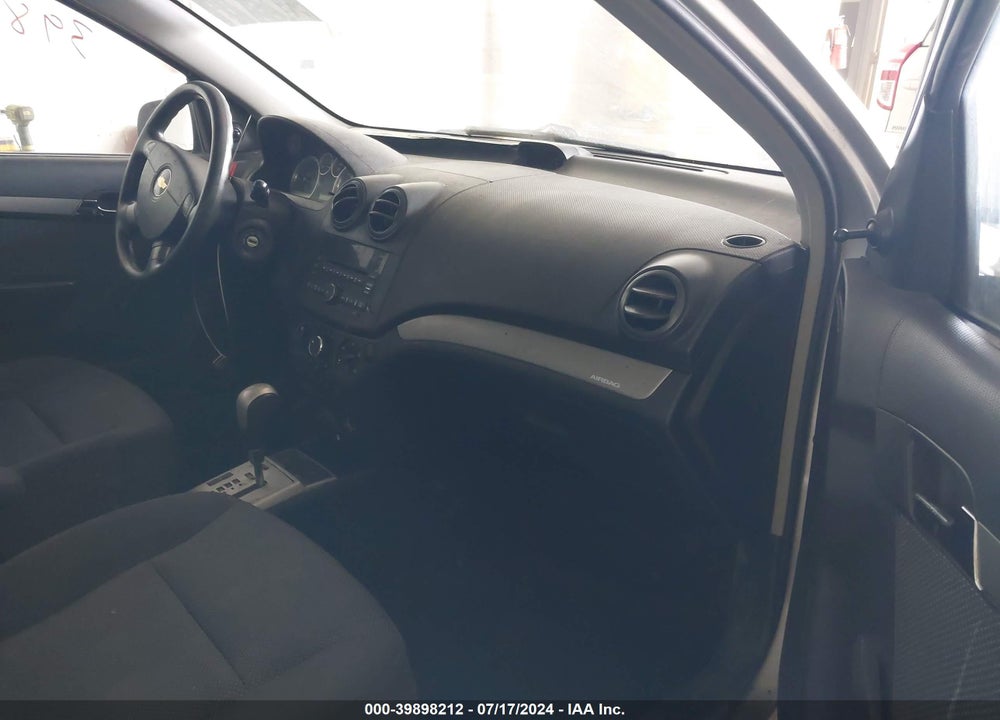 2009 CHEVROLET AVEO LT VIN: KL1TD56E59B301163