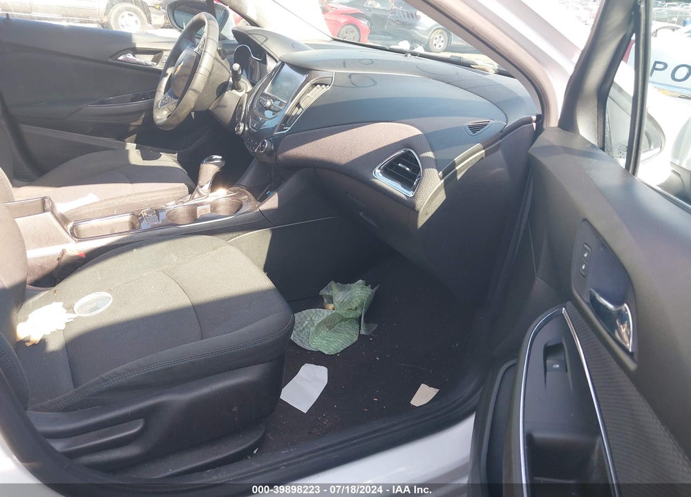 2017 CHEVROLET CRUZE LT AUTO VIN: 1G1BE5SM5H7269145