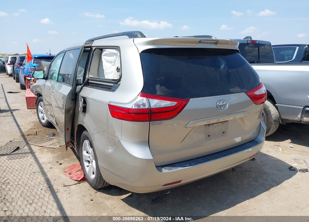 2015 TOYOTA SIENNA LE 8 PASSENGER VIN: 5TDKK3DC8FS571301