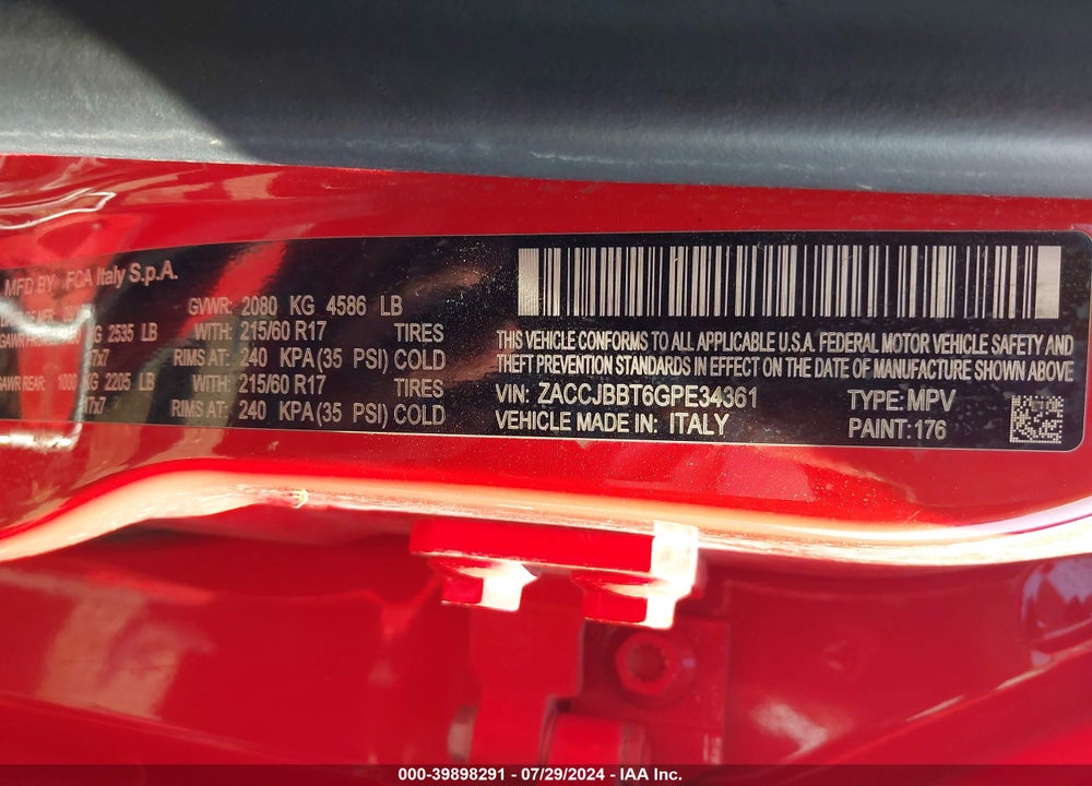 2016 JEEP RENEGADE LATITUDE VIN: ZACCJBBT6GPE34361