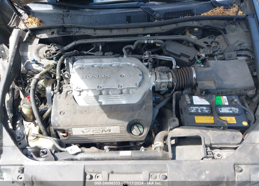 2010 HONDA ACCORD 3.5 EX-L VIN: 1HGCP3F81AA028040