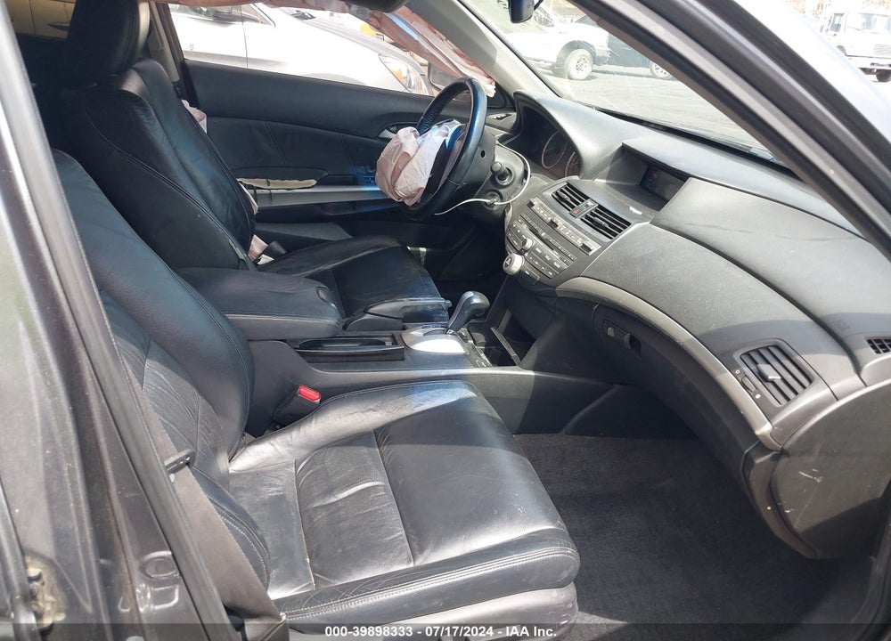 2010 HONDA ACCORD 3.5 EX-L VIN: 1HGCP3F81AA028040