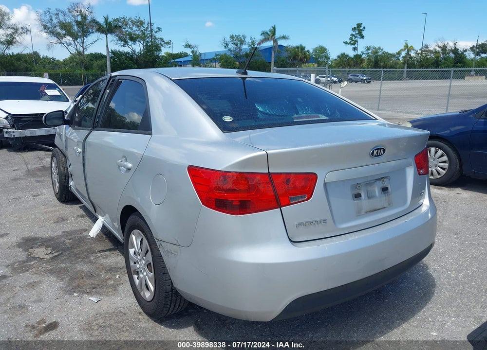2012 KIA FORTE EX VIN: KNAFU4A21C5550527