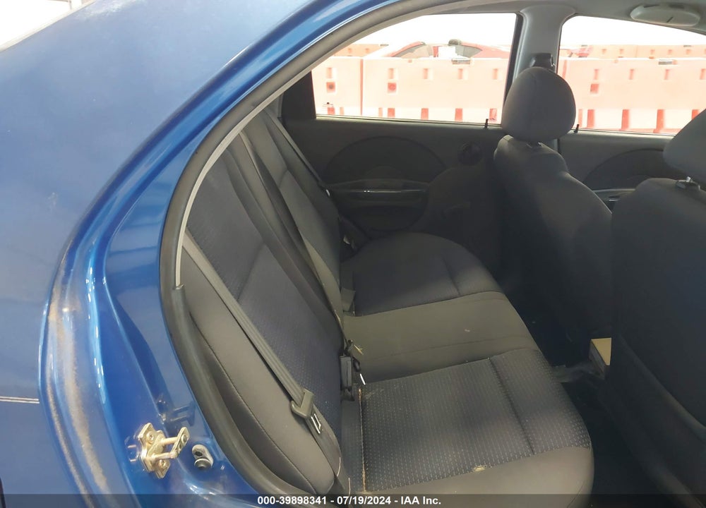 2006 CHEVROLET AVEO LS VIN: KL1TD56656B521441