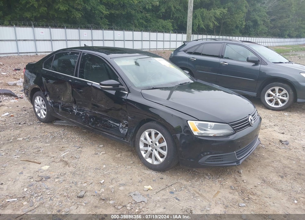 2013 VOLKSWAGEN JETTA 2.5L SE VIN: 3VWDP7AJ8DM438360