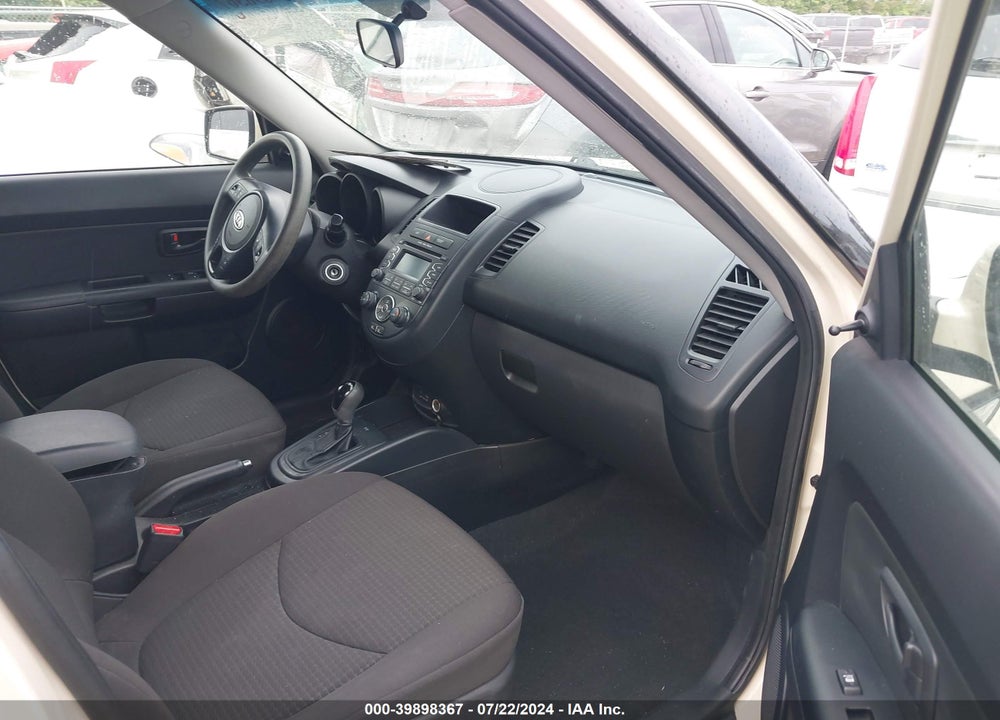 2012 KIA SOUL VIN: KNDJT2A5XC7360017