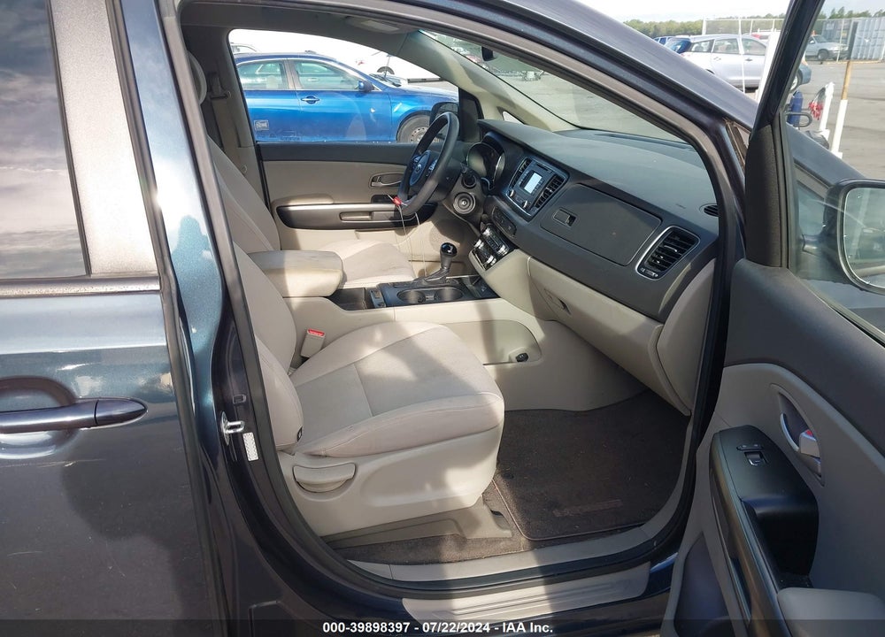 2016 KIA SEDONA LX VIN: KNDMB5C10G6116366