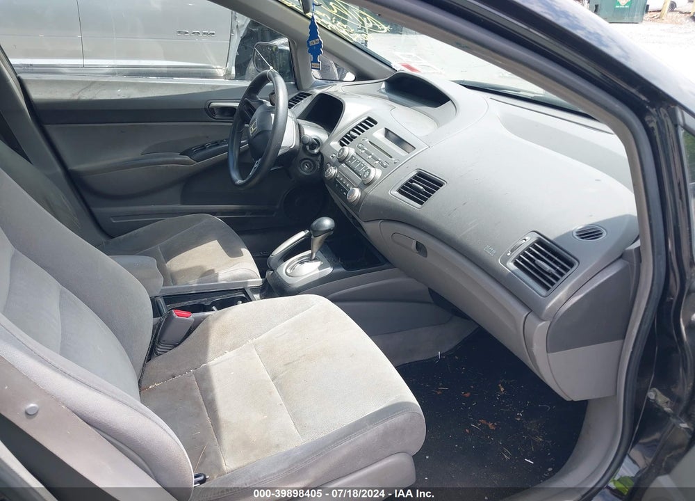 2008 HONDA CIVIC SDN LX VIN: 2HGFA165X8H355394