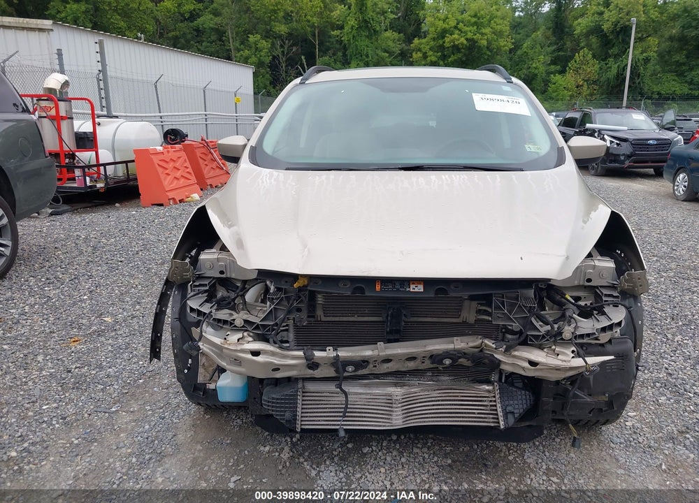2017 FORD ESCAPE SE VIN: 1FMCU9G93HUB72663