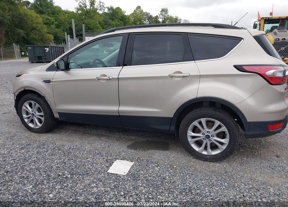 2017 FORD ESCAPE SE VIN: 1FMCU9G93HUB72663