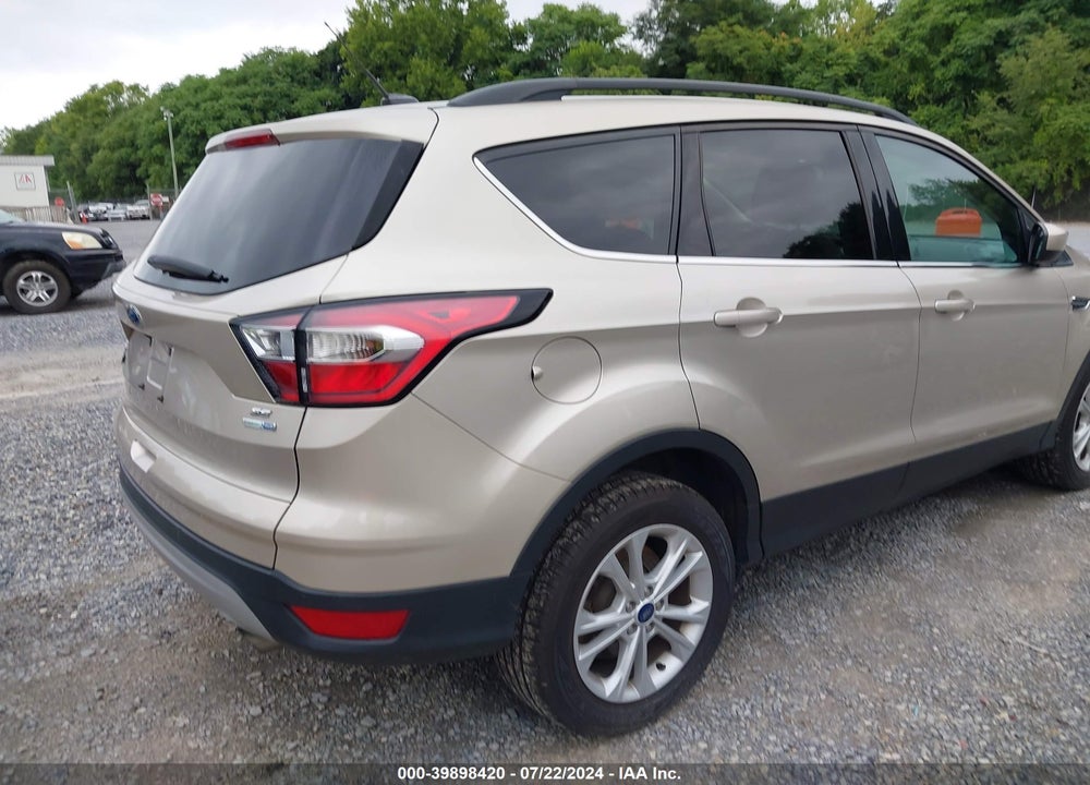 2017 FORD ESCAPE SE VIN: 1FMCU9G93HUB72663