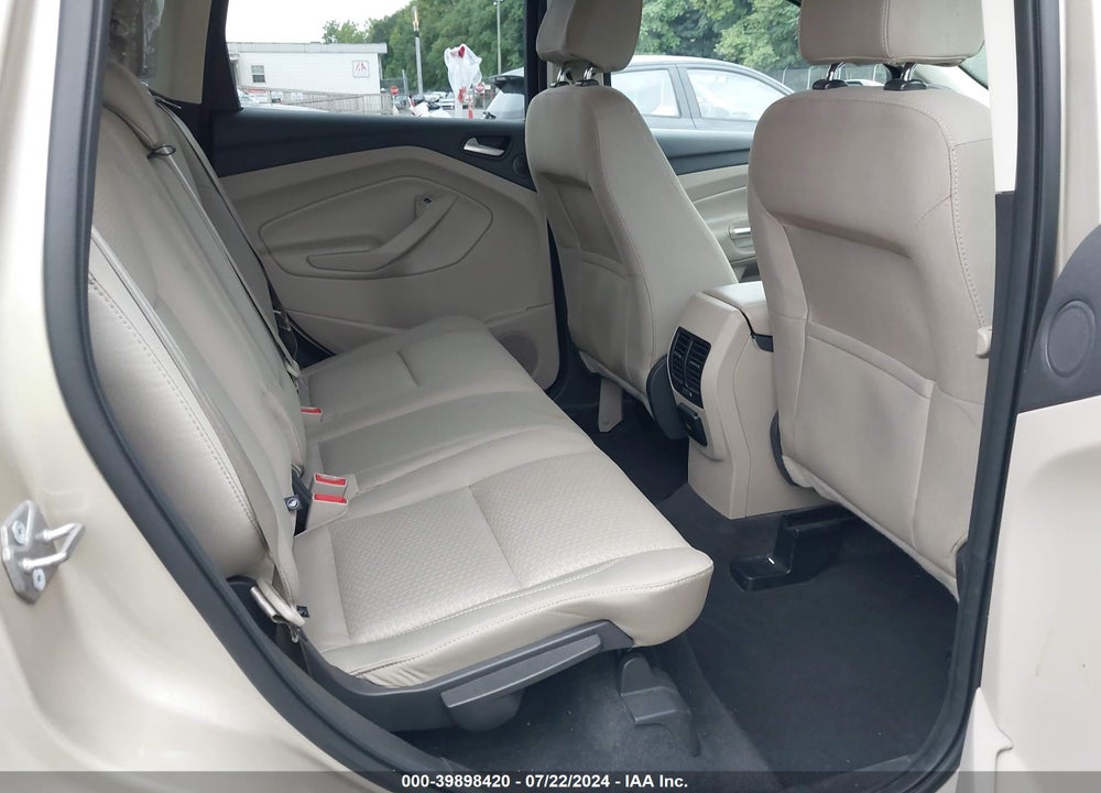 2017 FORD ESCAPE SE VIN: 1FMCU9G93HUB72663