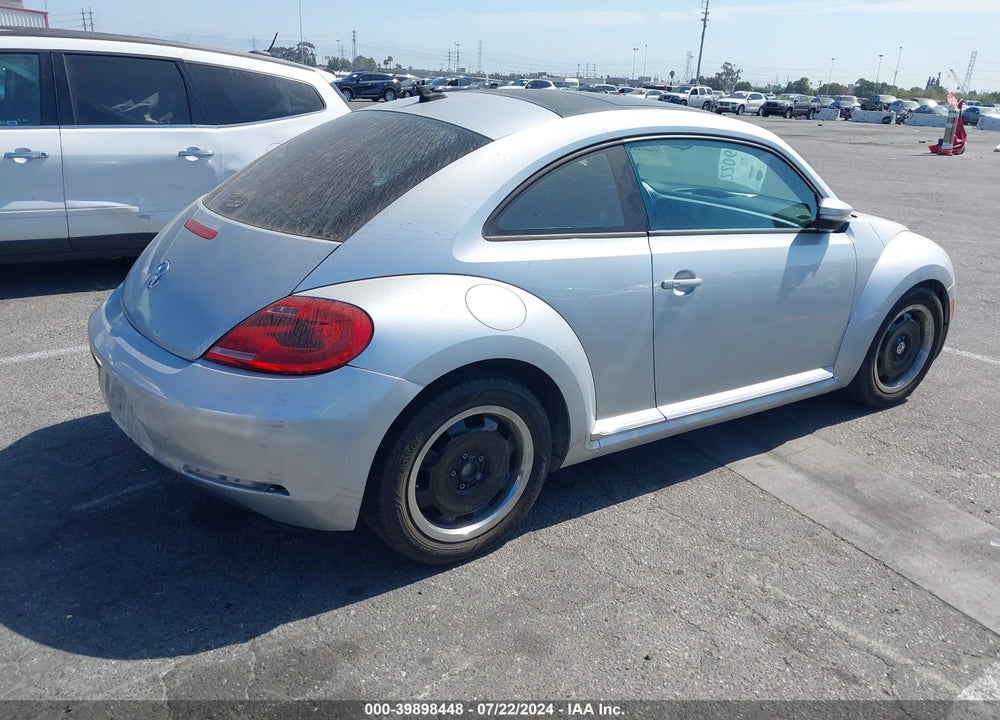 2012 VOLKSWAGEN BEETLE 2.5L VIN: 3VWJP7AT0CM665481