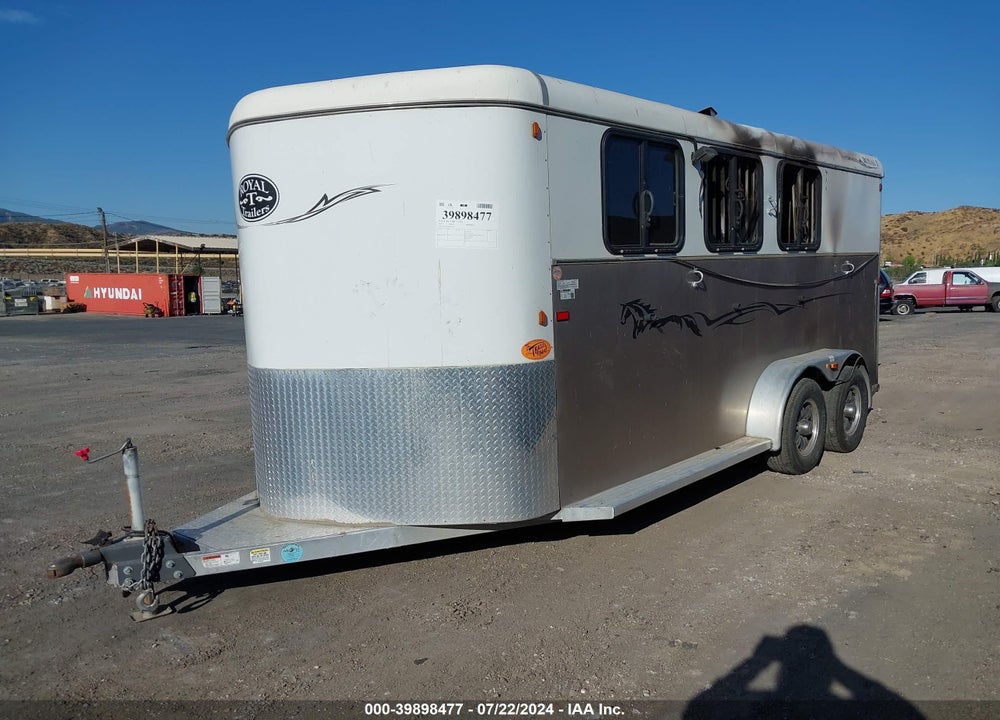 2015 ROYAL IMPERIAL VIN: 4JUB1828FN043758