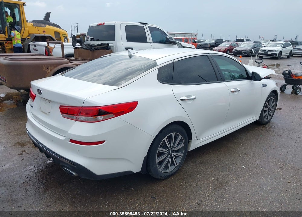 2019 KIA OPTIMA LX VIN: 5XXGT4L33KG374929