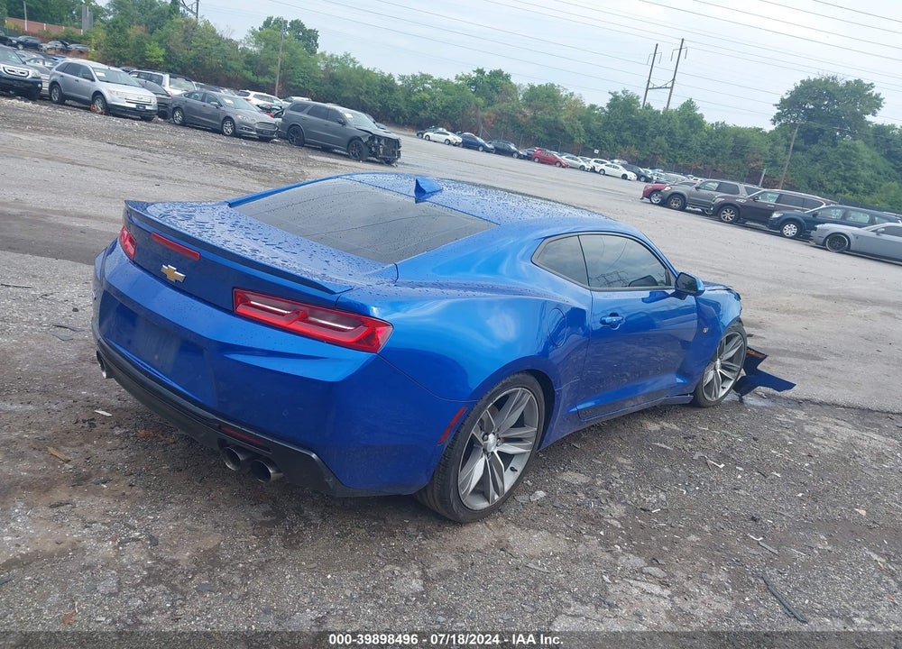 2018 CHEVROLET CAMARO 2LT VIN: 1G1FD1RS3J0111628