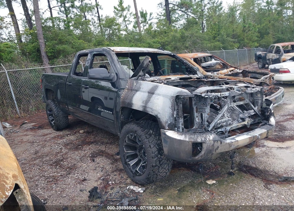 2017 CHEVROLET SILVERADO 1500 1LT VIN: 1GCRCREC1HZ233088