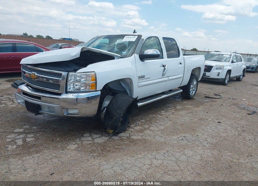 2013 CHEVROLET SILVERADO 1500 LT VIN: 3GCPCSE03DG175788