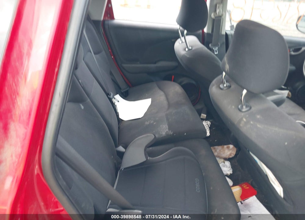 2010 HONDA FIT VIN: JHMGE8H49AC003483