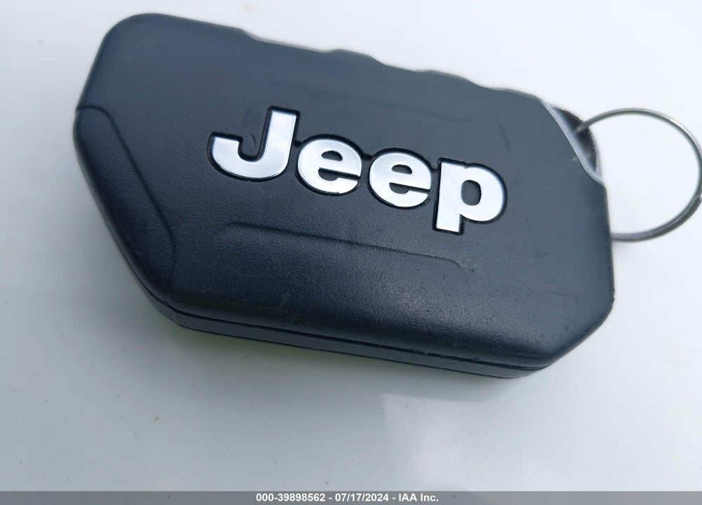 2018 JEEP WRANGLER UNLIMITED SPORT 4X4 VIN: 1C4HJXDN6JW287115