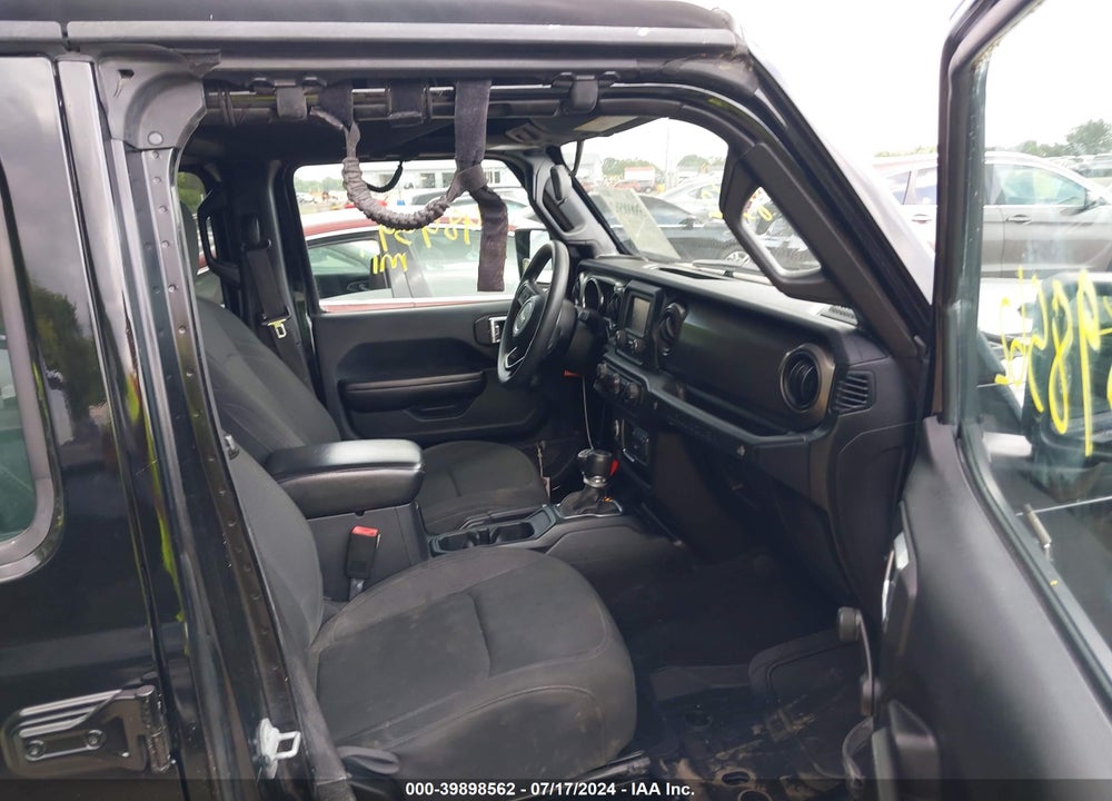 2018 JEEP WRANGLER UNLIMITED SPORT 4X4 VIN: 1C4HJXDN6JW287115