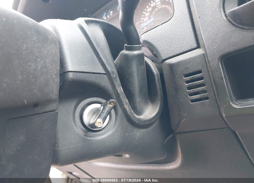 2011 FORD F-150 XL VIN: 1FTMF1CM8BKD76974
