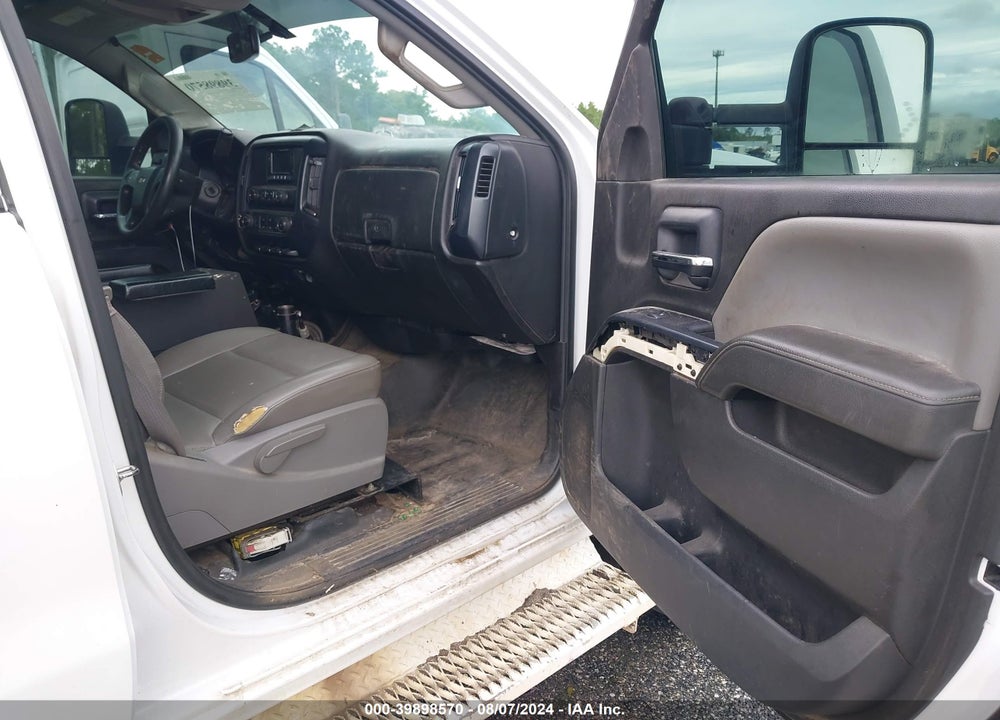 2015 CHEVROLET SILVERADO 3500HD WT VIN: 1GC2CYEG1FZ136727