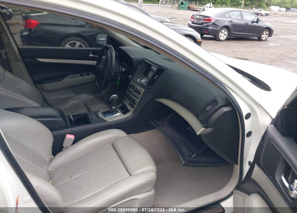 2008 INFINITI G35X VIN: JNKBV61F48M262882