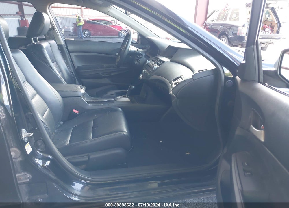 2012 HONDA ACCORD 2.4 SE VIN: 1HGCP2F60CA019485