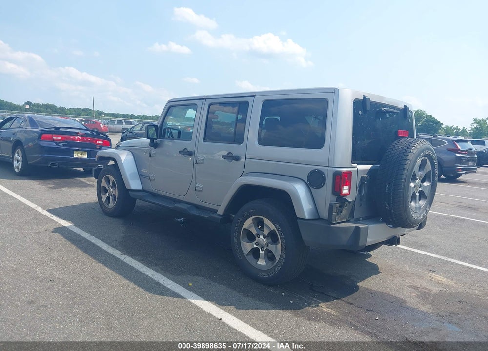 2014 JEEP WRANGLER UNLIMITED SAHARA VIN: 1C4HJWEG3EL245504