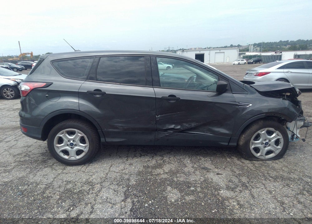 2018 FORD ESCAPE VIN: 1FMCU0F79JUC54270