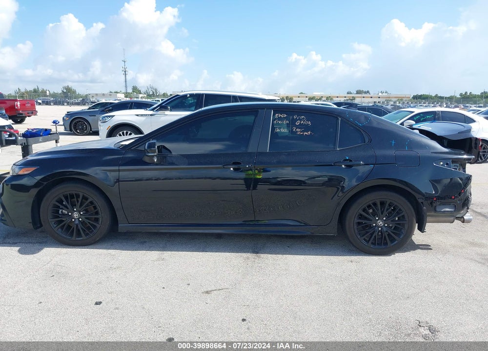 2022 TOYOTA CAMRY NIGHTSHADE EDITION HYBRID VIN: 4T1T31AK7NU039142
