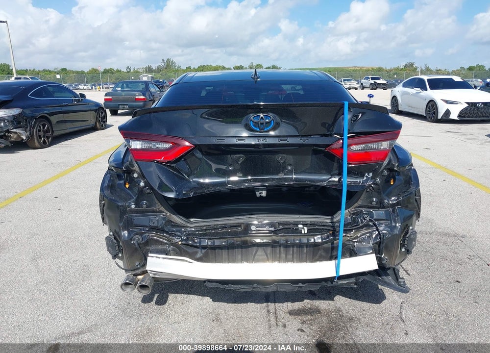 2022 TOYOTA CAMRY NIGHTSHADE EDITION HYBRID VIN: 4T1T31AK7NU039142