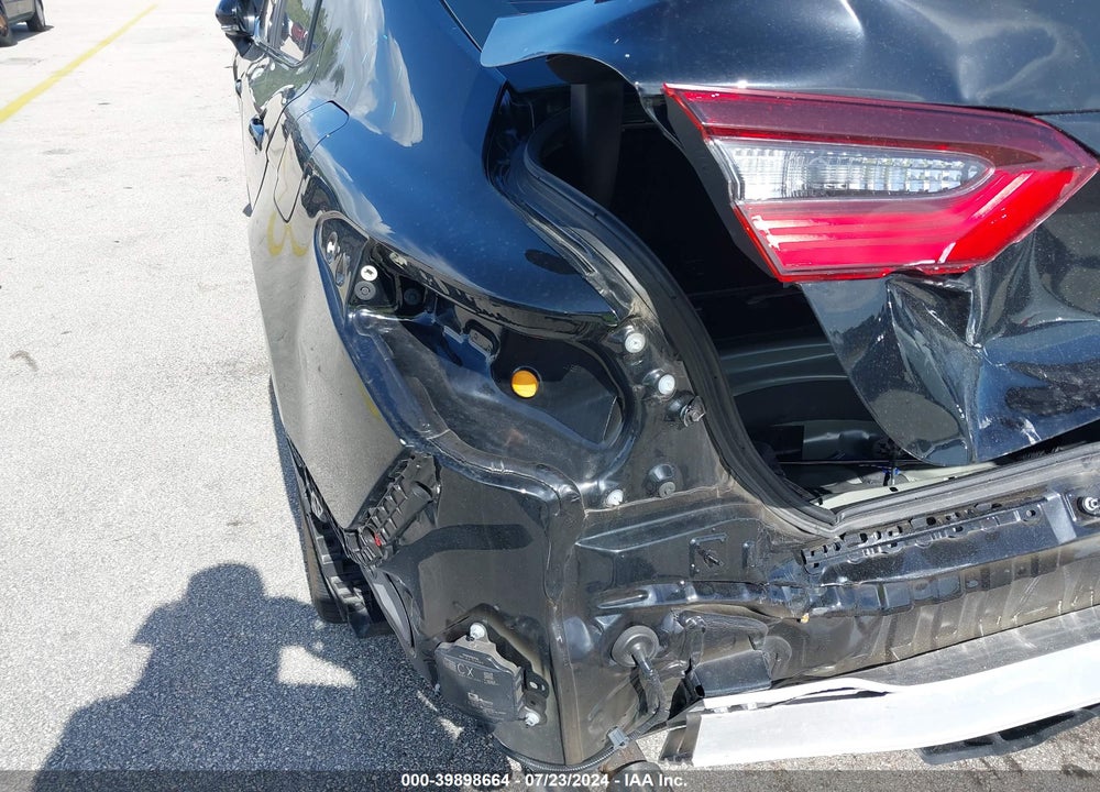2022 TOYOTA CAMRY NIGHTSHADE EDITION HYBRID VIN: 4T1T31AK7NU039142