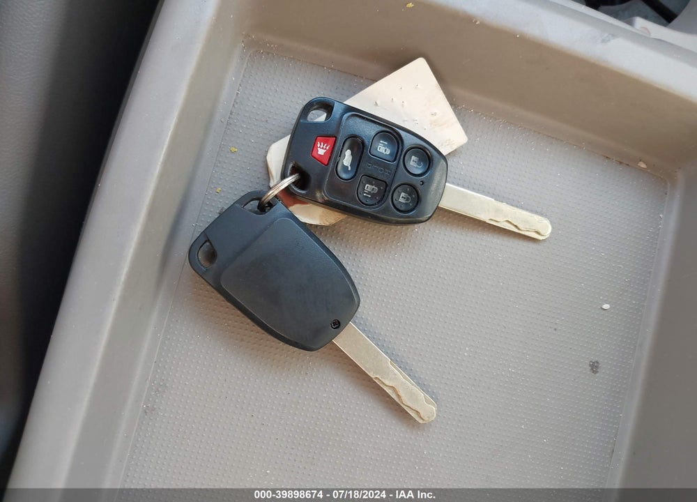 2011 HONDA ODYSSEY VIN: 5FNRL5H45BB007727